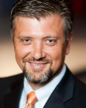 Meet Dr James Meaders, our musical director